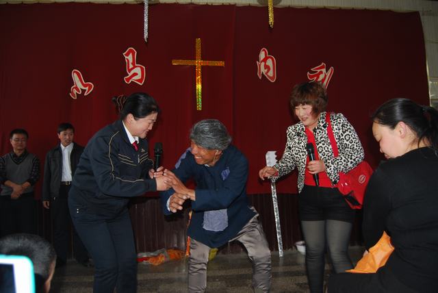 阳城县基督教凤城教会欢度复活节音乐赞美会 阳城县基督教凤城教会欢度复活节音乐赞美会